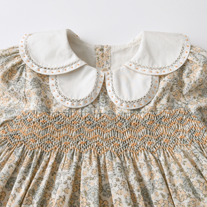 Automne manches longues filles robe à la main smocké col blanc avec bouton impression florale enfants bébé fille robes - Product Image 3