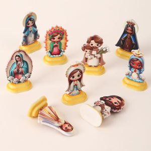 Adorno Religioso de Resina Art Deco 3D Personalizado, Linda Figura de la Virgen María y Jesús, Miniatura Decorativa de Escritorio, Artesanía Religiosa - Product Image 2