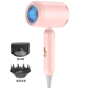 Secador de Pelo Iónico Portátil de 1200W, 3 Ajustes de Calor, Fácil de Transportar, Bolsas Pequeñas, Diseño Compacto para Espacios Reducidos, Secado y Peinado Eficientes - Product Image 3