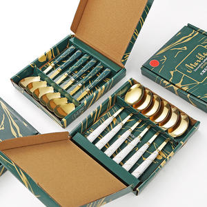 Coffret Cadeau Nordique – Ensemble de Cuillères à Dessert en Acier Inoxydable pour la Maison, Motif Pastèque, Manche Vert, Rayures Marbrées - Product Image 2