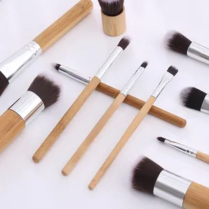 Кисть для макияжа из искусственного бамбука с деревянной ручкой