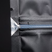 Sacs en Mylar imprimés sur mesure de qualité alimentaire avec impression numérique, anti-odeur, à fond plat, pour l'emballage de bonbons, de collations et de biscuits avec fermeture éclair