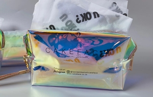 Personalized Luxurious Plastic Pvc Holographic Makeup Bag Hanging Travel Storage Zipper Bag - Product Image 4