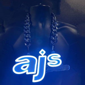 Gioco personalizzato tifo LED oversize luce al Neon alla moda accessori per appassionati <span class=keywords><strong>di</strong></span> sport catena per ventagli - Product Image 4