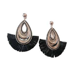 Handmade Stylish Black Seed Beaded Stud <b>Earrings</b> for Women Fashionable <b>Tassel</b> Jewelry From India Trusted Exporter - Product Image 1