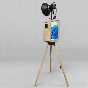 Photomaton double face en chêne, style vintage campagnard, avec accessoires - Achetez un appareil photo et une machine à photomaton compatible avec les appareils photo reflex - Product Image 5