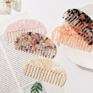 Wholesale New <strong>Fashion</strong> Hair Accessories Anti Static Acetic Acid Hair <strong>Comb</strong> Portable Wide Tooth Acetate <strong>Combs</strong> for Women - Product Image 2