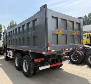 Camión Volquete Diésel Sinotruk Howo 371 6X4, Capacidad de 31-40T, Camión Volquete de Servicio Pesado para Transporte de Ingeniería - Product Image 2