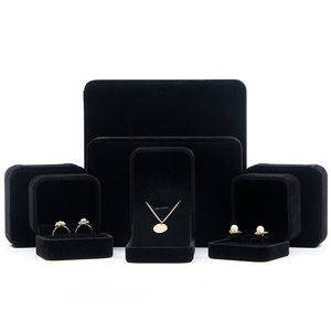Boîte à bijoux en velours avec coin rond noir, coffret à collier avec Logo du client, accessoire pour cadeau, rangement de bijoux - Product Image 1