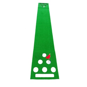 Tapis de <span class=keywords><strong>mini</strong></span>-putter de <span class=keywords><strong>golf</strong></span> en gazon artificiel multifonctionnel personnalisé tapis de pratique de mise en place de club de <span class=keywords><strong>golf</strong></span> avec boîte à billes et trous de mise en place - Product Image 2