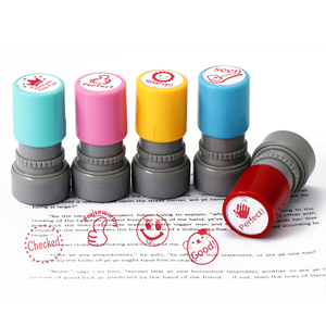 แสตมป์รางวัลครูสอนภาษาอังกฤษแบบกำหนดเองลดราคาพิเศษ แสตมป์การ์ตูนสร้างแรงบันดาลใจแบบไวต่อแสง <span class=keywords><strong>หมึก</strong></span>แดง แสตมป์ประเมินผลการเรียนแบบแฟลช - Product Image 2