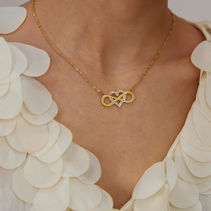All'ingrosso gioielli moda <span class=keywords><strong>donna</strong></span> alla moda amore a forma <span class=keywords><strong>di</strong></span> <span class=keywords><strong>cuore</strong></span> 8 18K oro placcato collana con ciondolo con pietra <span class=keywords><strong>di</strong></span> zircone regalo - Product Image 1