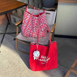 Sac en toile à carreaux rouges de style nouveau pour femmes, grande capacité, sac à bandoulière, sac en tissu réversible - Product Image 3