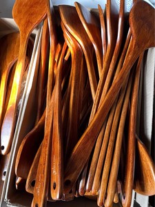 Ensemble de 5 ustensiles de cuisine en bois : cuillère, pelle, louche, antiadhésifs, résistants aux hautes températures, anti-brûlure, compatibles lave-vaisselle - Product Image 3