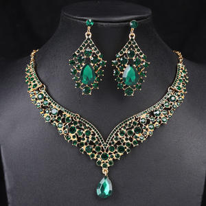 عبر الحدود التجارة الخارجية خمر سبائك البلاتين مطلي الكريستال قلادة مجموعة فاخرة مبالغ فيها اللباس الملحقات - Product Image 4