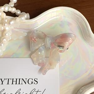 مشبك شعر أنيق من الأسيتات على شكل فيونكة بلون وردي حلو من YJL، مشبك أنيق وعصري للفتيات لتثبيت الشعر والغرة - Product Image 2