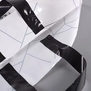 Bolsas de Plástico Personalizadas con Logotipo Impreso, Bolsas de Compras de Plástico PE Resistentes con Asa Suave <span class=keywords><strong>para</strong></span> Ropa, <span class=keywords><strong>Zapatos</strong></span>, Regalos y Empaque de Boutique - Product Image 5