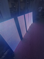 Les écrans d'affichage transparents de calandre LED de centre commercial DIP extérieur étanche haute luminosité panneau LED publicitaire coloré
