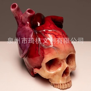 Heart <b>Skull</b> Resin Ornament Creative Halloween <b>Decoration</b> Indoor Desktop Gift Durable Synthetic Resins - Product Image 3