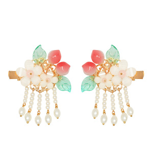 Lindas pinzas para el cabello con forma de melocotón para niñas, estilo tradicional chino, accesorios dulces y hechos a mano para niñas pequeñas. - Product Image 5