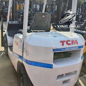 Chariot élévateur TCM FD25T3C 2,5 tonnes d'occasion, chariot élévateur japonais 2,5 tonnes, moteur Isuzu C240, machine d'occasion, chariot élévateur à essence, 4000 mm, 2500 kg - Product Image 4