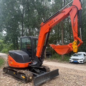 Miniexcavadora hidráulica de movimiento de tierras en excelente estado, miniexcavadora usada Hitachi ZX50U de gran rendimiento a la venta - Product Image 3