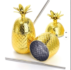 15オンスの金メッキプラスチックパイナップルタンブラー（ストロー付き） |   再利用可能なモスクワミュールカップ（パーティー＆イベント用） - Product Image 2