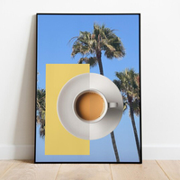 Seni Hiroshi Nagai Cetak Inkjet Bergaya Vintage Nordic Vaporwave dengan Pemandangan Kota Pantai Berbingkai untuk Dinding Latar Belakang Kafe Restoran