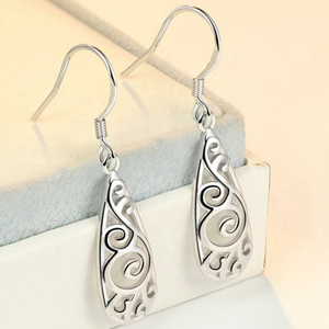 Orecchini Pendenti CAOSHI Vintage con Intaglio a Goccia d'Acqua, <span class=keywords><strong>Gioielli</strong></span> in Lega per Donne, Orecchini <span class=keywords><strong>Etnici</strong></span> a Forma di Pera con Fiore Traforato in <span class=keywords><strong>Argento</strong></span> - Product Image 1