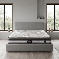 Lit de matelas de taille King Size en mousse à faible densité dans une boîte pour un meilleur sommeil.