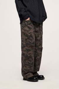 Pantaloni <span class=keywords><strong>Cargo</strong></span> da uomo di alta qualità stile Vintage in tinta unita in cotone ampio ampia vestibilità <span class=keywords><strong>verde</strong></span> nero mimetico pantaloni Casual sul davanti piatto - Product Image 2