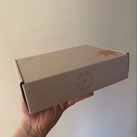Boîtes d'emballage pour vêtements personnalisées, matériaux recyclés, boîtes en papier pliables imprimées en couleur pour l'expédition de vêtements, boîtes d'expédition pour vêtements