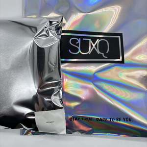 Sac d'expédition holographique personnalisé avec logo, sac d'expédition express pour vêtements, pochette d'expédition en polyéthylène, pochette d'expédition argentée métallisée - Product Image 3