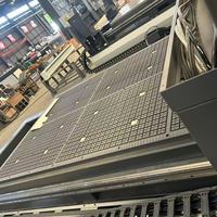 Router CNC Industrial 1325 con Mesa de Sujeción por Vacío y Cambio Automático de Herramientas de 7.5kW