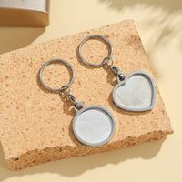 Yiwu Aceon acier inoxydable forme personnalisée taille centre rainuré bord surélevé bricolage Cabochon coeur lunette ronde pendentif porte-clés