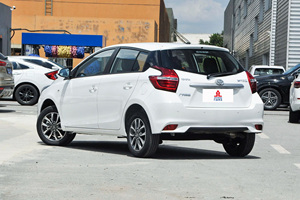 Toyota <span class=keywords><strong>Yaris</strong></span> <span class=keywords><strong>GR</strong></span> Usado, Sedán Automático a Gasolina, Cómodo, Años <span class=keywords><strong>2023</strong></span>-2026 - Product Image 2