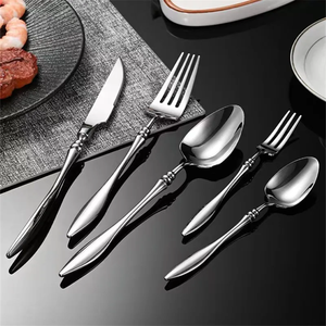 Ensemble de couverts de luxe en acier inoxydable 304 forgé de style français, couteau à steak, fourchette, cuillère dorée pour hôtel et mariage - Product Image 4