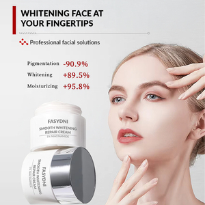 La crème pour le visage éclaircissante anti-âge au collagène estompe les taches brunes crème réparatrice de nuit au teint doux et éclatant - Product Image 3