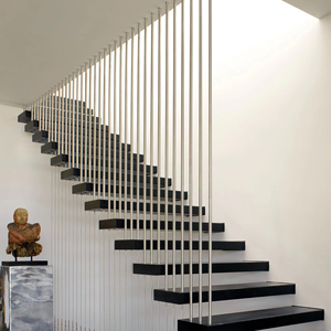 Scala interna galleggiante personalizzata con gradini in legno massiccio <span class=keywords><strong>e</strong></span> combinazione acciaio-vetro - Product Image 1