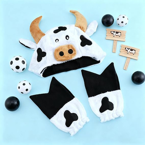 Ensemble <span class=keywords><strong>de</strong></span> costume <span class=keywords><strong>de</strong></span> vache personnalisable comprenant un chapeau <span class=keywords><strong>de</strong></span> vache en peluche et des gants <span class=keywords><strong>de</strong></span> vache, accessoire amusant <span class=keywords><strong>pour</strong></span> se déguiser en animal <span class=keywords><strong>de</strong></span> la ferme <span class=keywords><strong>pour</strong></span> une fête costumée - Product Image 3