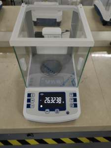 고정밀 실험실 전자 저울 220g/0.1mg 디지털 분석 저울 - Product Image 3