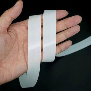 Pañal para Bebé, Tela Suave con Cierre de Gancho y Bucle, Lámina de Tela Adhesiva con Puntos de Contacto - Product Image 1