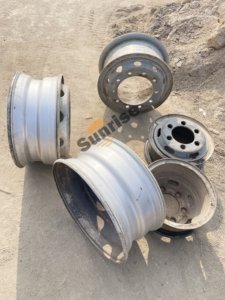 Vente en gros de roues de camion d'occasion de Chine, prix bas, <span class=keywords><strong>jantes</strong></span> propres, fournisseur R22.5 - Product Image 4