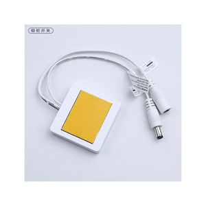 Interruptor táctil de una sola tecla 5A con enchufe de CC, luz Led inteligente, espejo de baño, interruptor de <span class=keywords><strong>Sensor</strong></span> táctil de <span class=keywords><strong>12V</strong></span> para espejo - Product Image 1