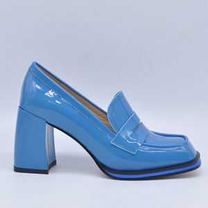 Produttore di lusso moda personalizzata tacco quadrato da donna in vera pelle impermeabile lucido scarpe eleganti nero blu single per le donne - Product Image 3