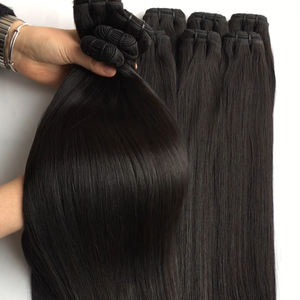 100% extension di capelli umani lisci indiani grezzi senza grovigli senza spargimento di cuticole hanno allineato i capelli dalla mano morbida del giovane donatore - Product Image 1