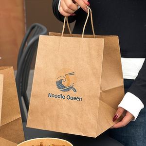 Sac en papier kraft personnalisé pour restaurant, sac à emporter pour nouilles et emballage alimentaire personnalisé avec logo - Product Image 6