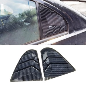 Embellecedor de ventana trasera triangular tipo aleta de tiburón para Mitsubishi LancerEX 2019-2016, cubierta embellecedora para ventana de ventilación lateral trasera, accesorios para coche - Product Image 1