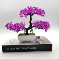 Großhandel Kleiner Künstlicher Kiefernbaum aus Plastik für Innenräume, Heimdekoration, Abschlussfeier, Künstliche Pflanze im Topf, Kiefer-Bonsai
