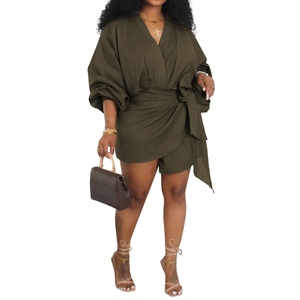 เดรสแฟชั่นผู้หญิงแบบลำลอง สีพื้น แต่งผ้าแบบแพทช์เวิร์ค จับจีบ สายเดี่ยว คอวี ผูกเอว - Product Image 4